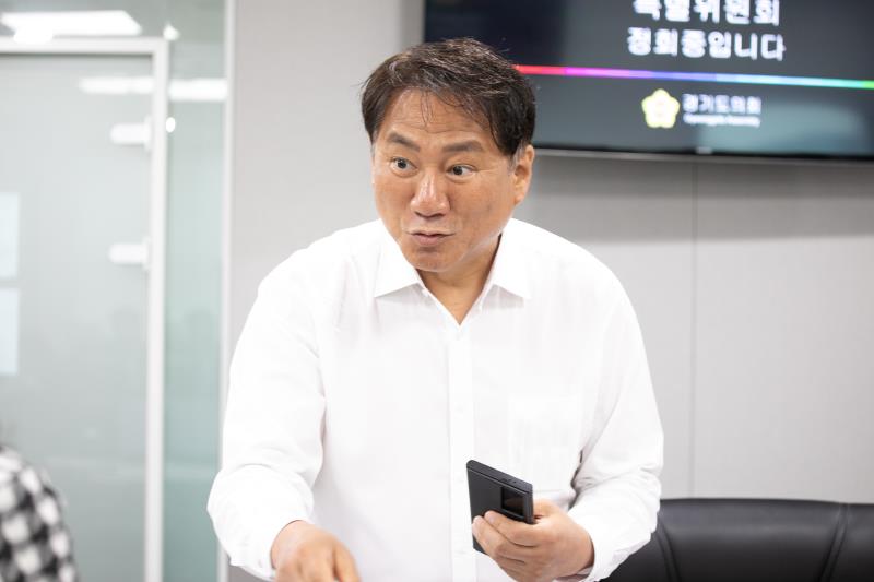 제384회 임시회 제4차 경기도청예산결산특별위윈회_3