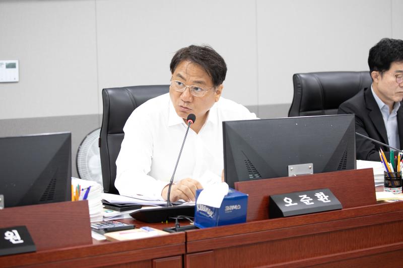 제384회 임시회 제4차 경기도청예산결산특별위윈회_6