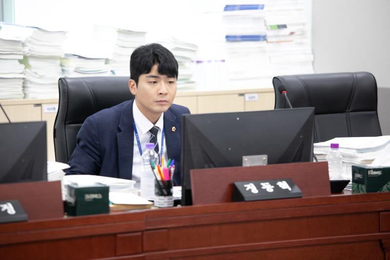제384회 임시회 제4차 경기도청예산결산특별위윈회_2