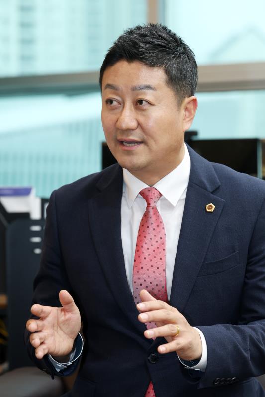 김진경 의장 한국일보 인터뷰_4