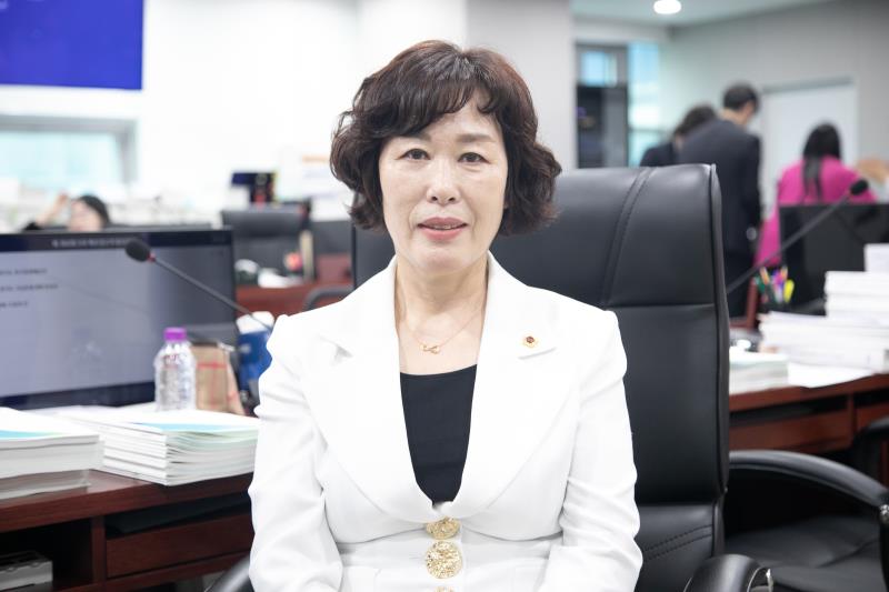 제11대 제3기 경기도청 예산결산특별위원회 공로패 증정식_6