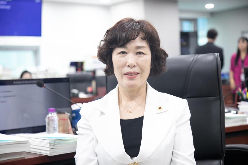 제11대 제3기 경기도청 예산결산특별위원회 공로패 증정식_8