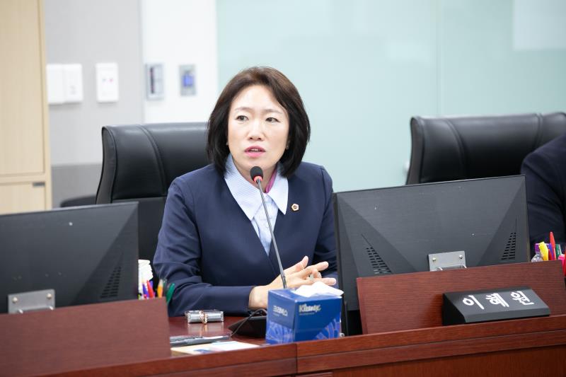 제384회 임시회 제3차 경기도교육청예산결산특별위원회_6