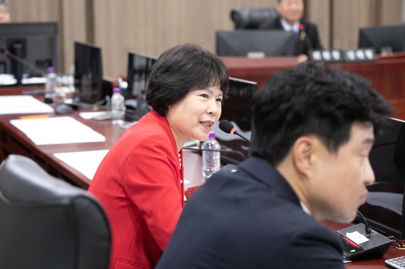 제384회 임시회 제3차 경기도교육청예산결산특별위원회_6