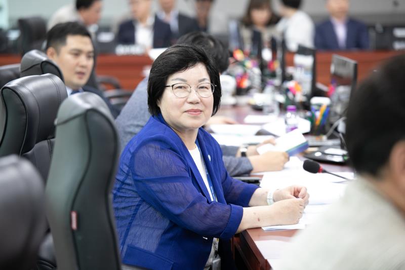 제384회 임시회 제3차 경기도교육청예산결산특별위원회_3