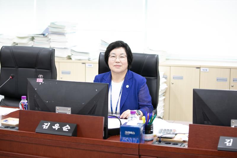 제384회 임시회 제3차 경기도교육청예산결산특별위원회_4