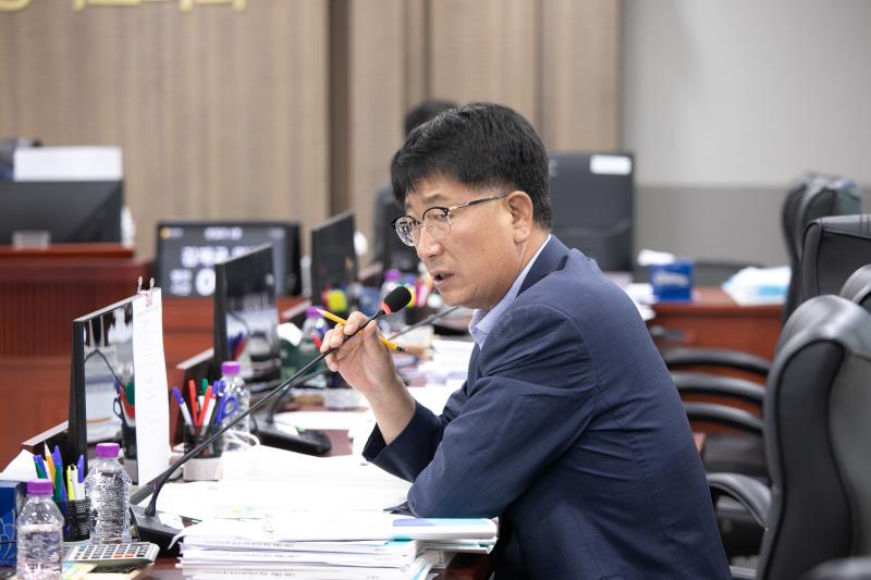 제384회 임시회 제5차 경기도청예산결산특별위윈회_5