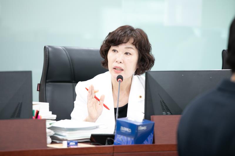 제384회 임시회 제5차 경기도청예산결산특별위윈회_6