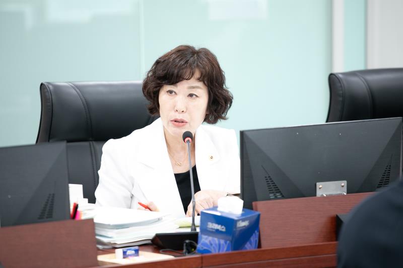 제384회 임시회 제5차 경기도청예산결산특별위윈회_3
