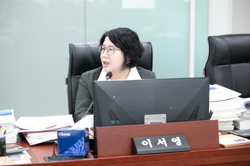 제384회 임시회 제5차 경기도청예산결산특별위윈회_4