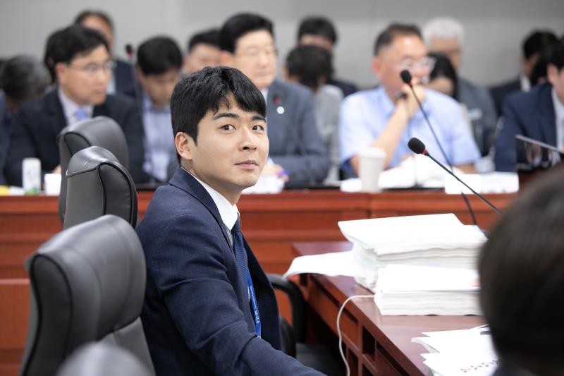 제384회 임시회 제5차 경기도청예산결산특별위윈회_10