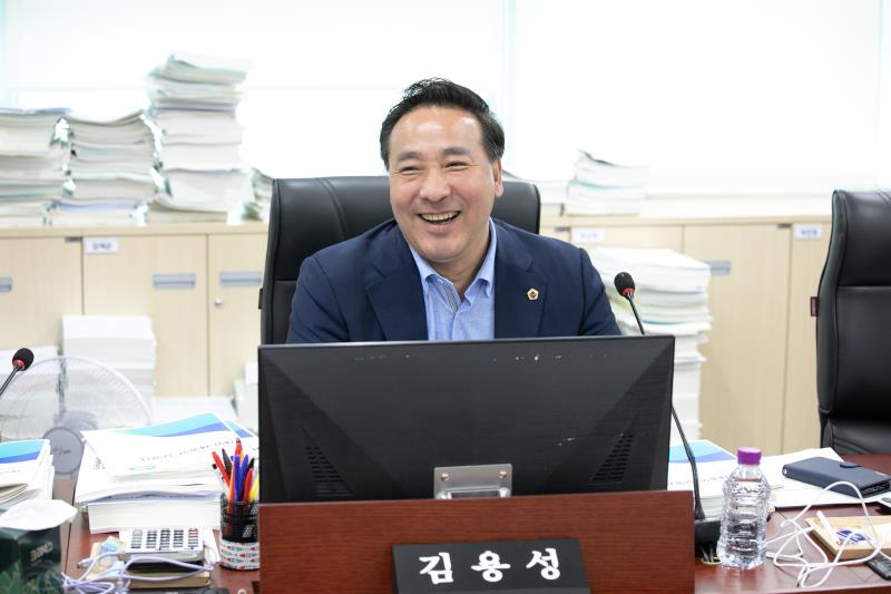 제384회 임시회 제5차 경기도청예산결산특별위윈회_4