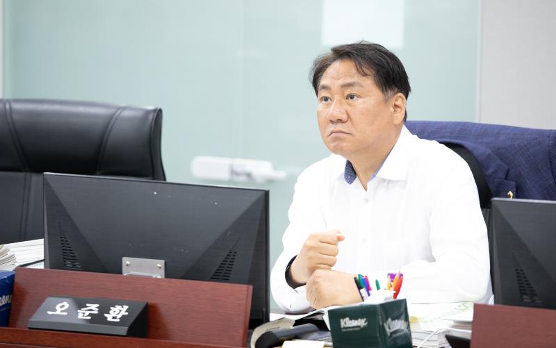 제384회 임시회 제5차 경기도청예산결산특별위윈회_3