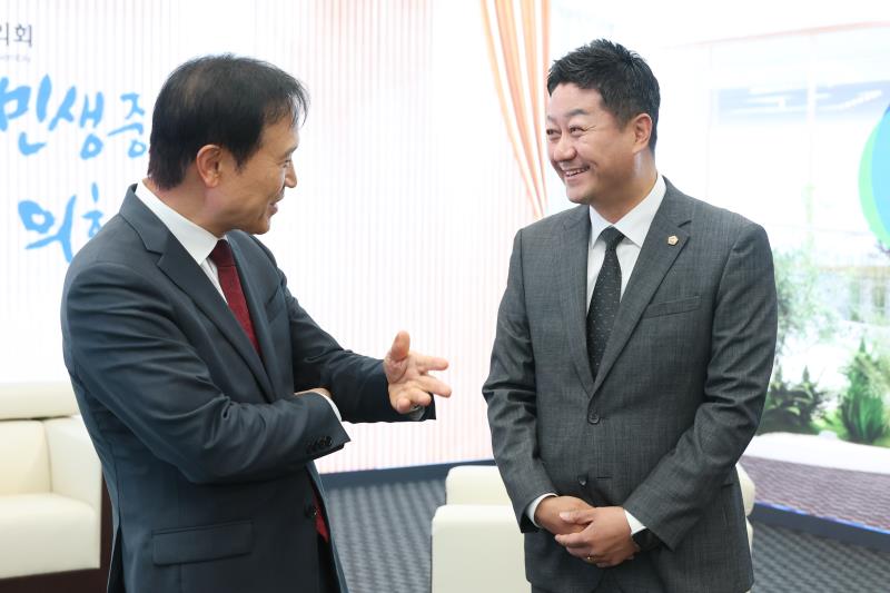 경기도의회 김진경 의장, 경기도지사, 경기도교육감 정담회_4