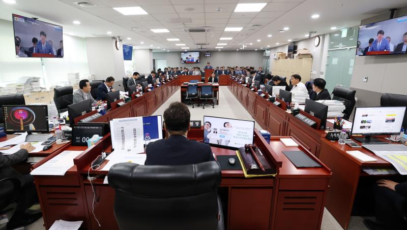 제384회 정례회 제6차 경기도청예산결산특별위원회_9
