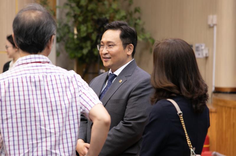 학부모와 함께 만드는 미래교육 : 학교 교육활동 참여의 새로운 방향 정책토론회_3