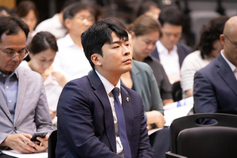 학부모와 함께 만드는 미래교육: 학교 교육활동 참여의 새로운 방향_3