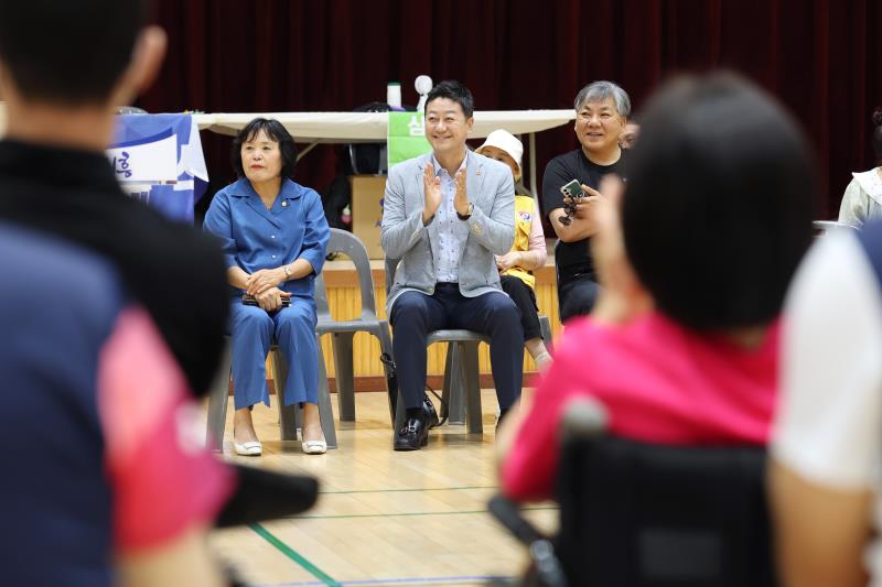 제3회 시흥시장애인 생활체육 어울림배드민턴대회_9