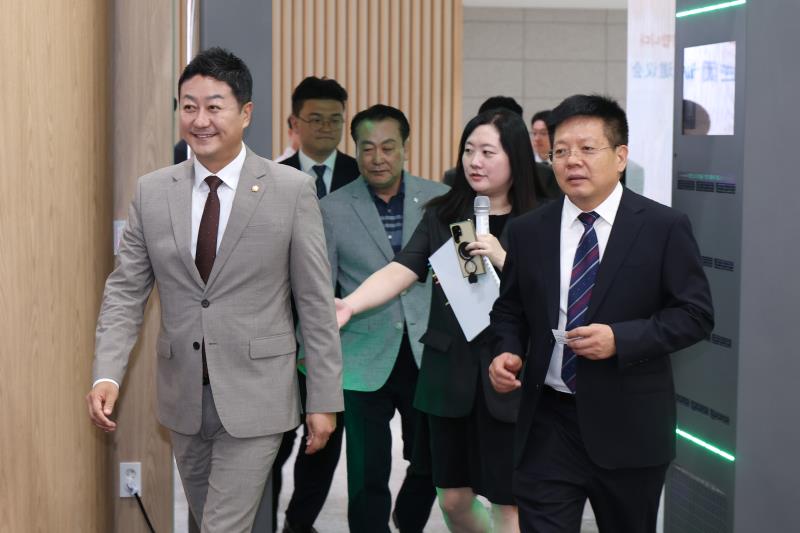 장쑤성 인민대표대회 우호대표단 접견_2