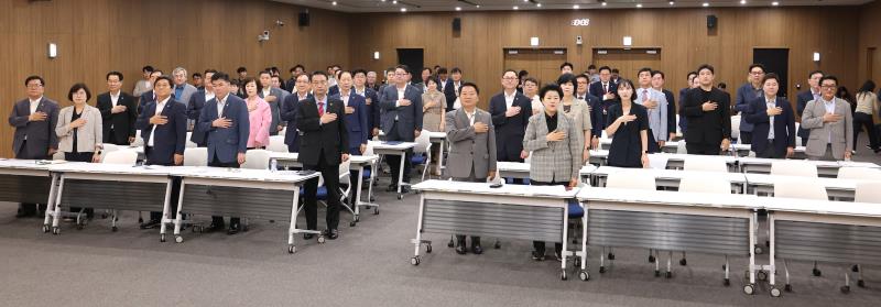 국민의힘 의원총회_10