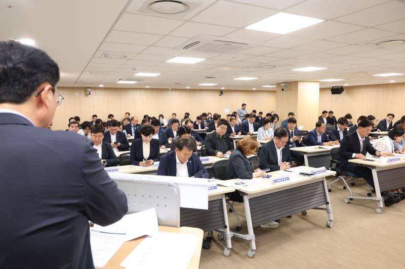 .더불어민주당 의원총회_3