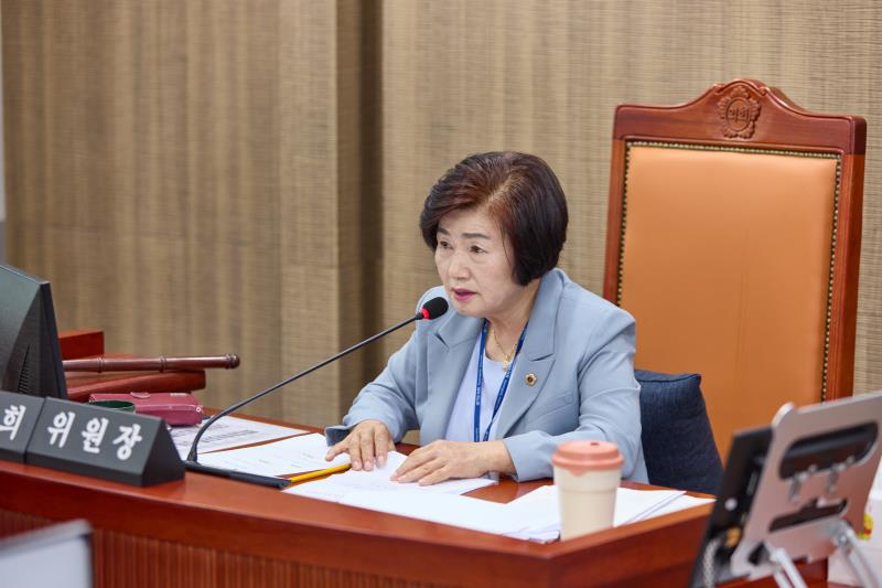 제385회 임시회 제1차 여성가족평생교육위원회_4