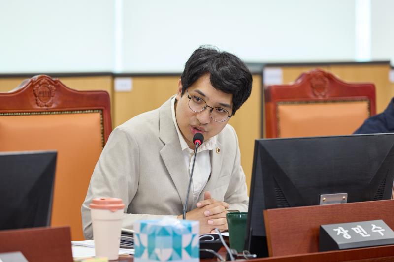 제385회 임시회 제1차 여성가족평생교육위원회_4