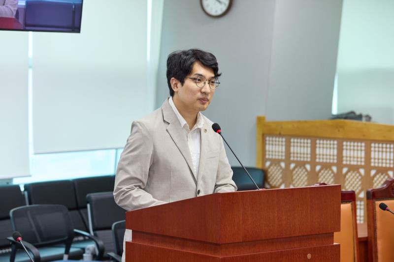 제385회 임시회 제1차 여성가족평생교육위원회_6