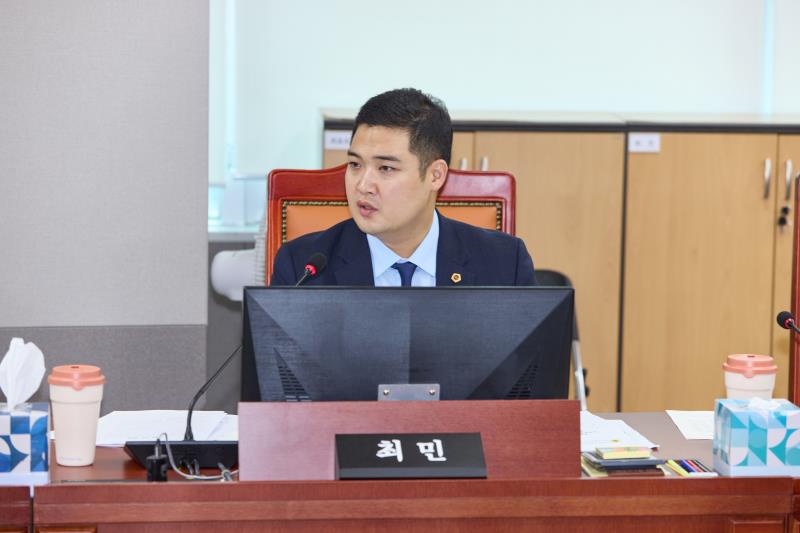 제385회 임시회 제1차 여성가족평생교육위원회_6