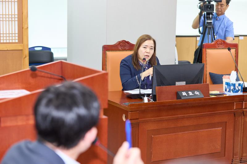 제385회 임시회 제1차 여성가족평생교육위원회