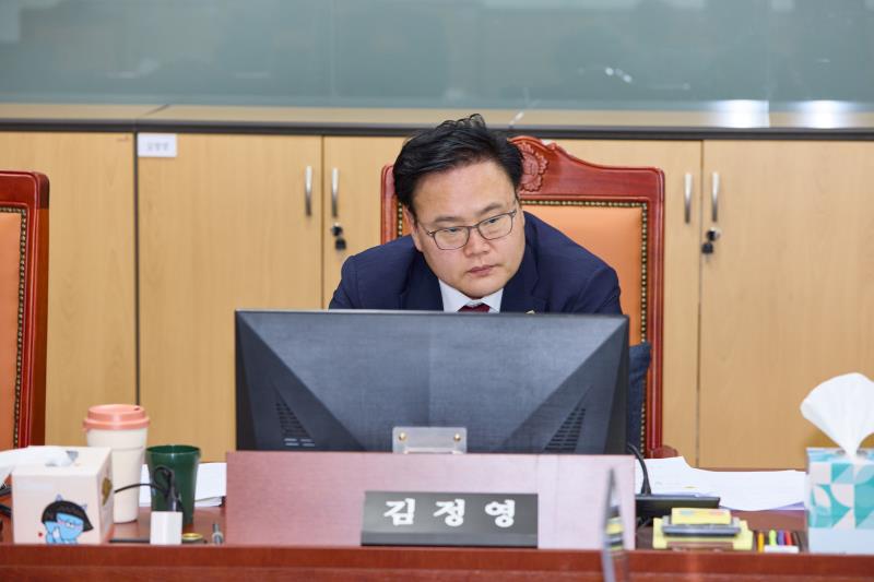 제385회 임시회 제1차 여성가족평생교육위원회_8
