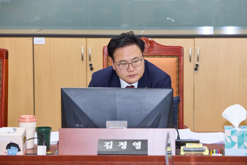 제385회 임시회 제1차 여성가족평생교육위원회_9