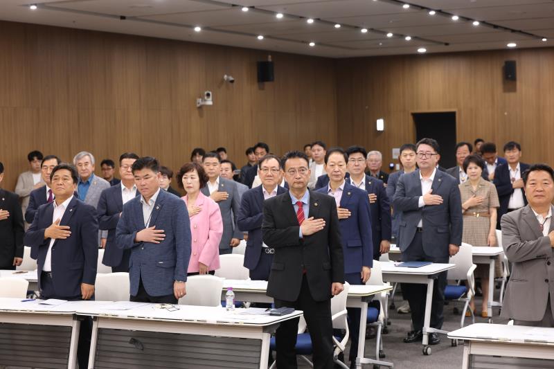 국민의힘 의원총회_9