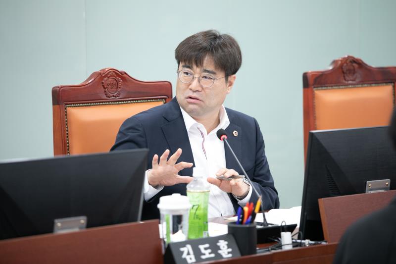제385회 임시회 제1차 문화체육관광위원회_9