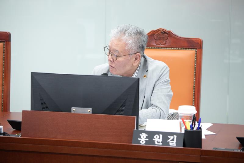 제385회 임시회 제1차 문화체육관광위원회_8