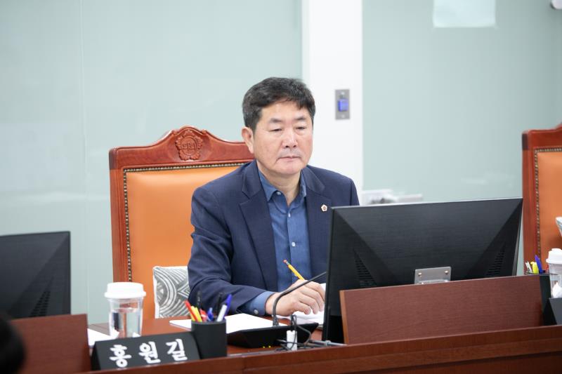 제385회 임시회 제1차 문화체육관광위원회_3