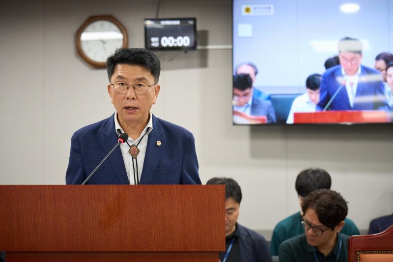 제385회 임시회 제1차 안전행정위원회_3