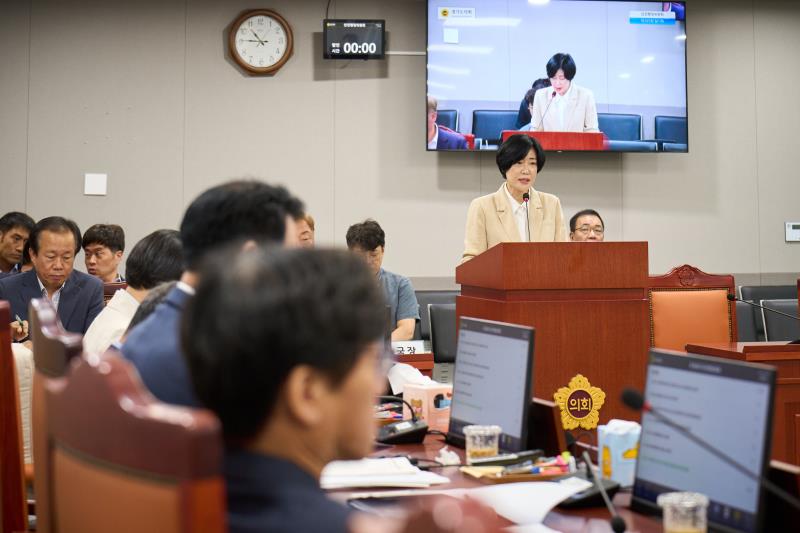제385회 임시회 제1차 안전행정위원회_3