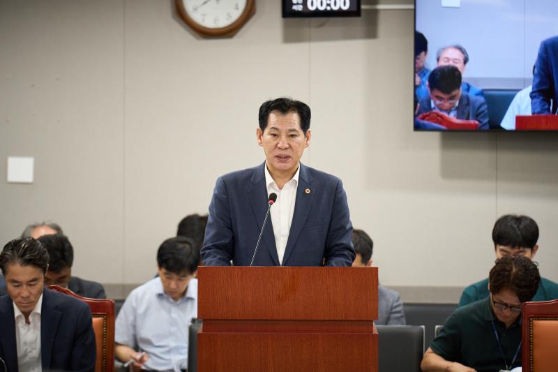 제385회 임시회 제1차 안전행정위원회_3