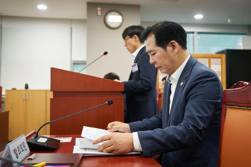 제385회 임시회 제1차 안전행정위원회_8