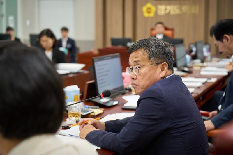 제385회 임시회 제1차 안전행정위원회_4