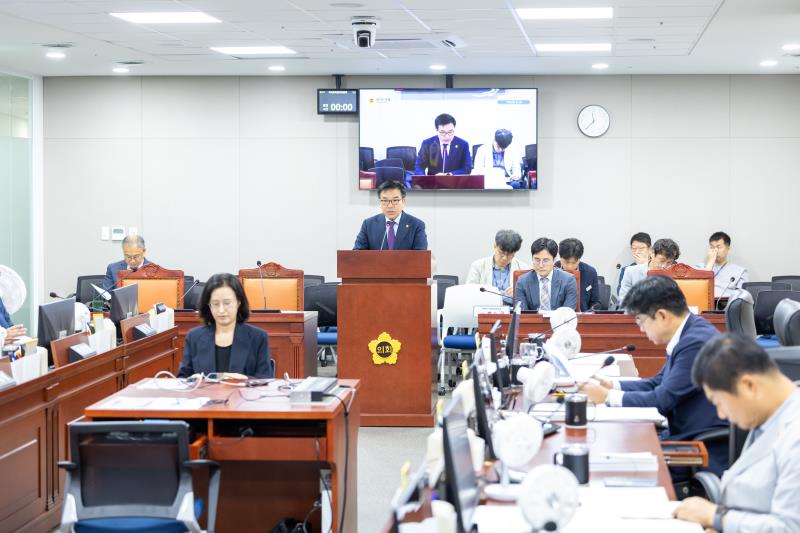 제385회 임시회 제1차 미래과학협력위원회_8