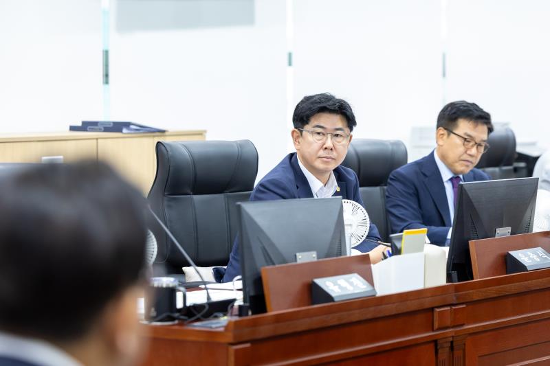 제385회 임시회 제1차 미래과학협력위원회_3