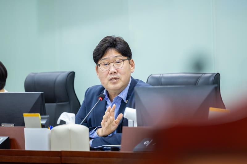 제385회 임시회 제1차 미래과학협력위원회_3
