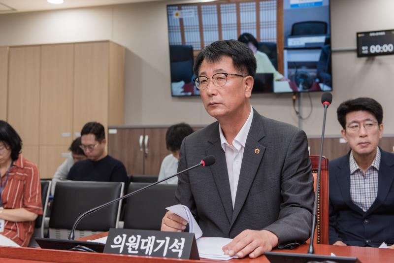 제385회 임시회 제1차 경제노동위원회 사진 5
