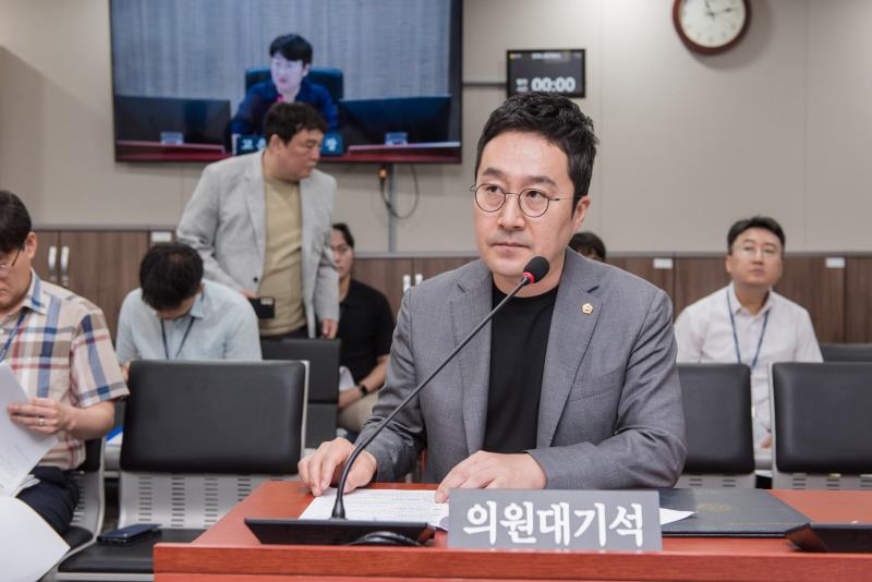 제385회 임시회 제1차 경제노동위원회 사진 8