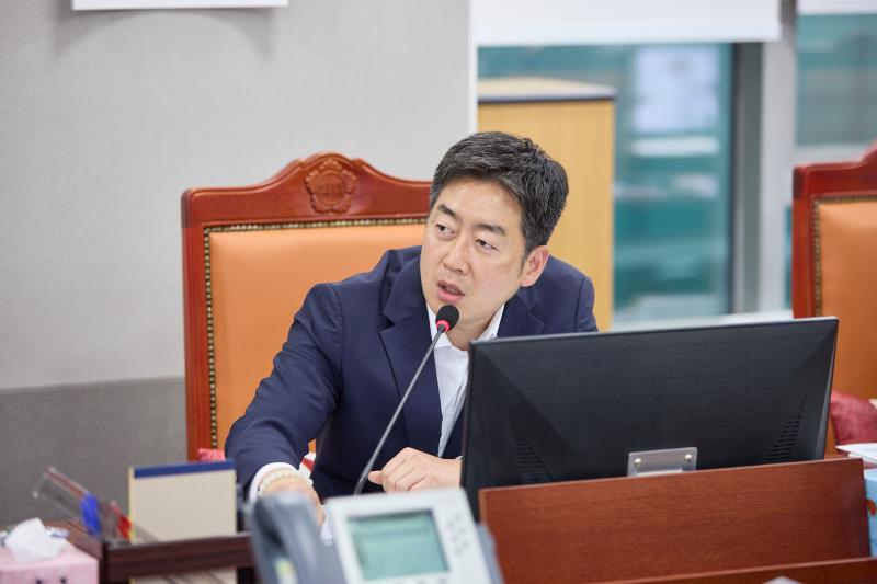 제385회 임시회 제1차 기획재정위원회 사진 7