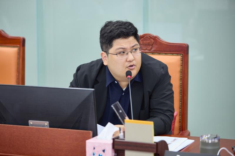 제385회 임시회 제1차 기획재정위원회 사진 9