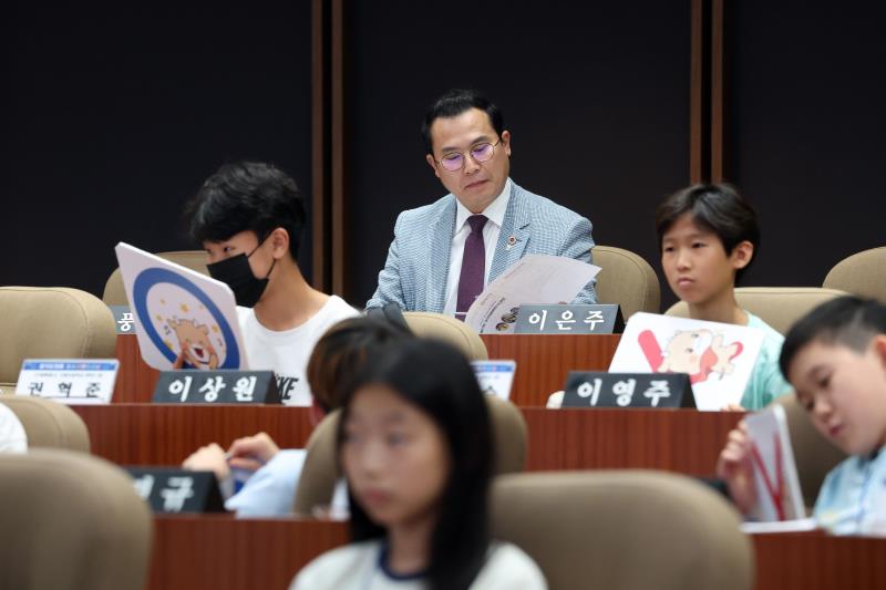 2025년 제27회 청소년 의회교실 사진 4
