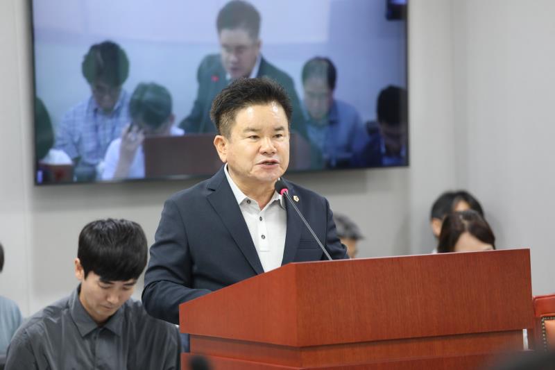 제385회 임시회 제1차 건설교통위원회_8